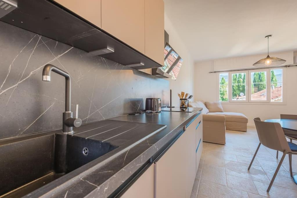 Appartement 2P neuf au coeur de St Jean Cap Ferrat + parking ! à Saint-Jean-Cap-Ferrat Extérieur photo